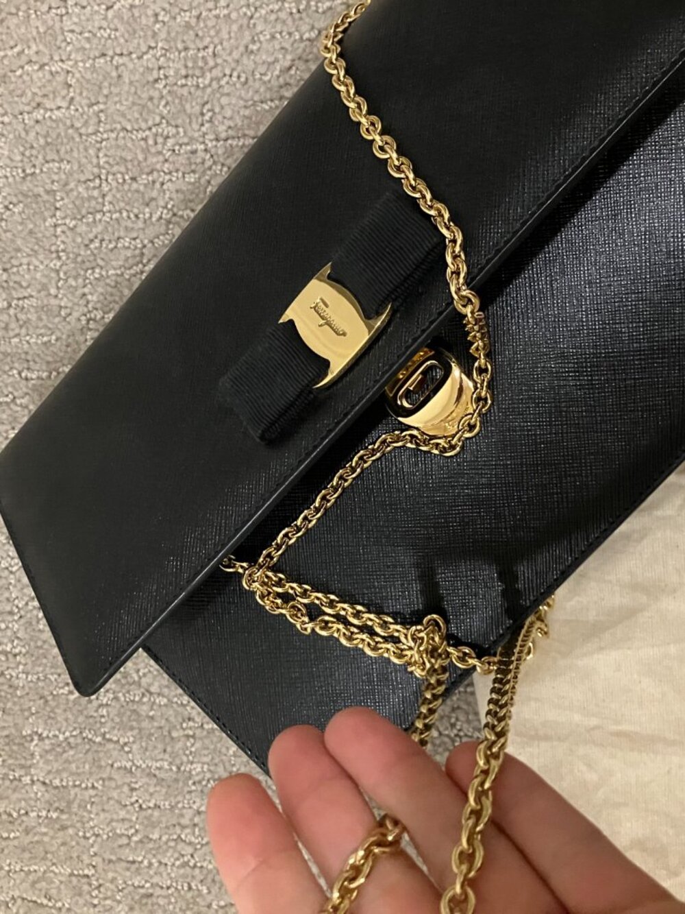 Ferragamo Miss Vara Bow Chain Crossbody Bag NWOT - Picture 5 of 6